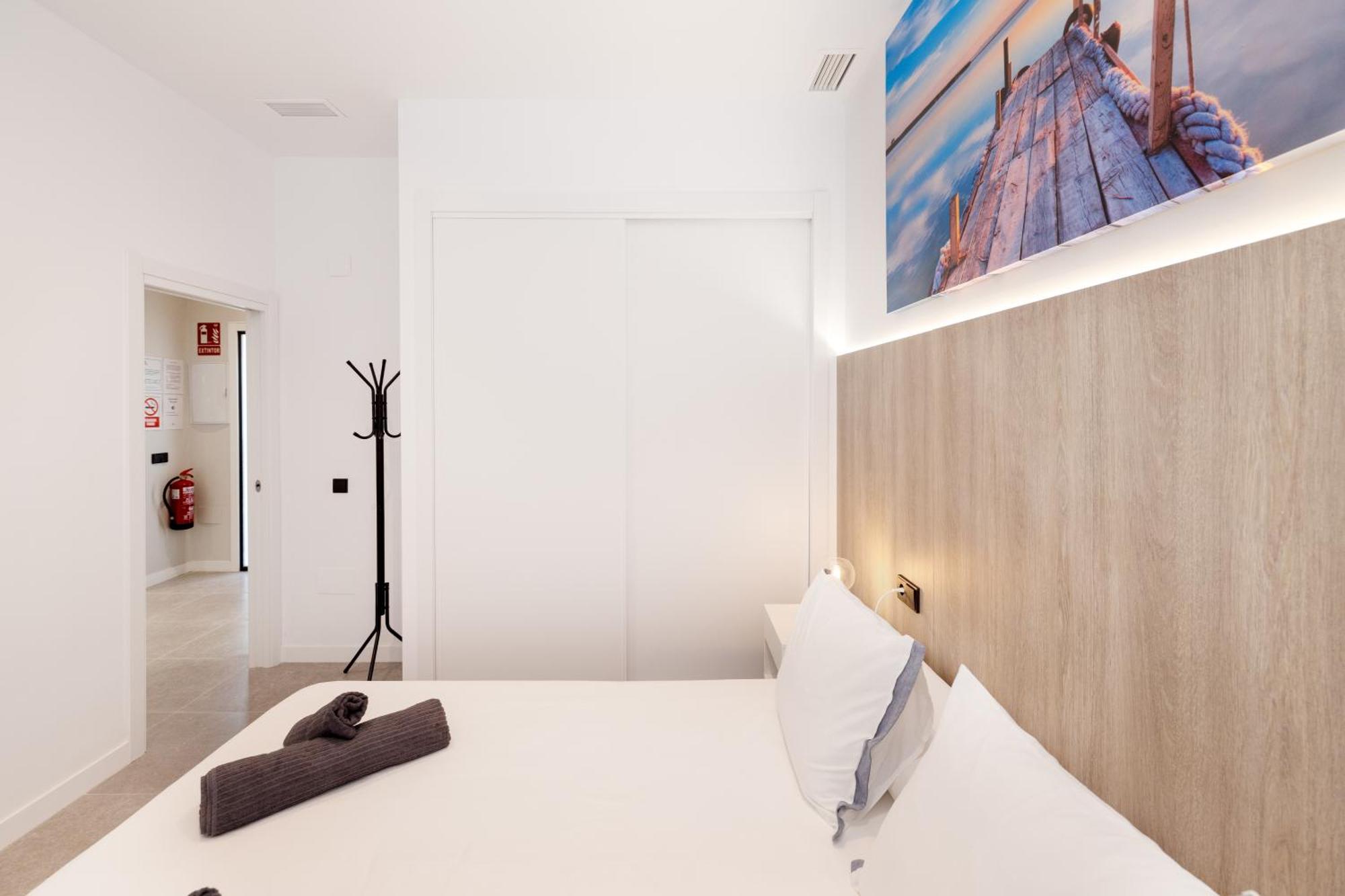 Apartamentos Turisticos Playa Marinsa Torre Del Mar Buitenkant foto