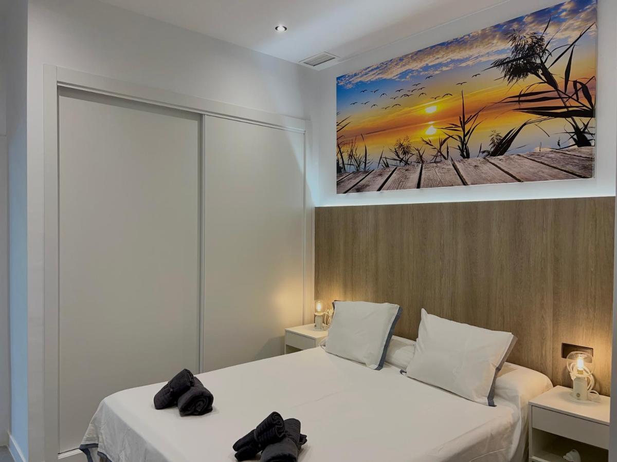 Apartamentos Turisticos Playa Marinsa Torre Del Mar Buitenkant foto
